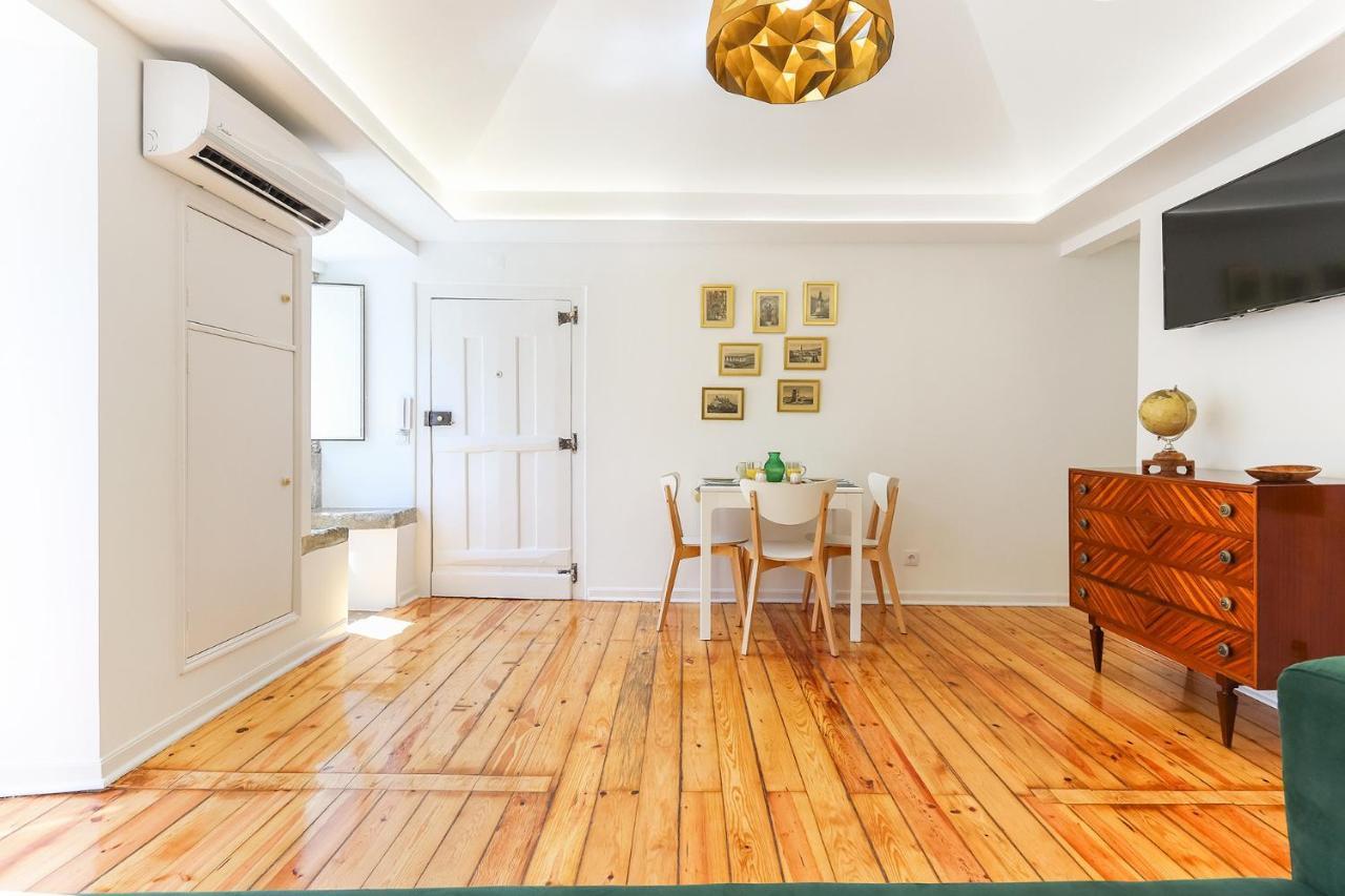 Castelo Premium By Homing Apartment Lisbon Exterior photo