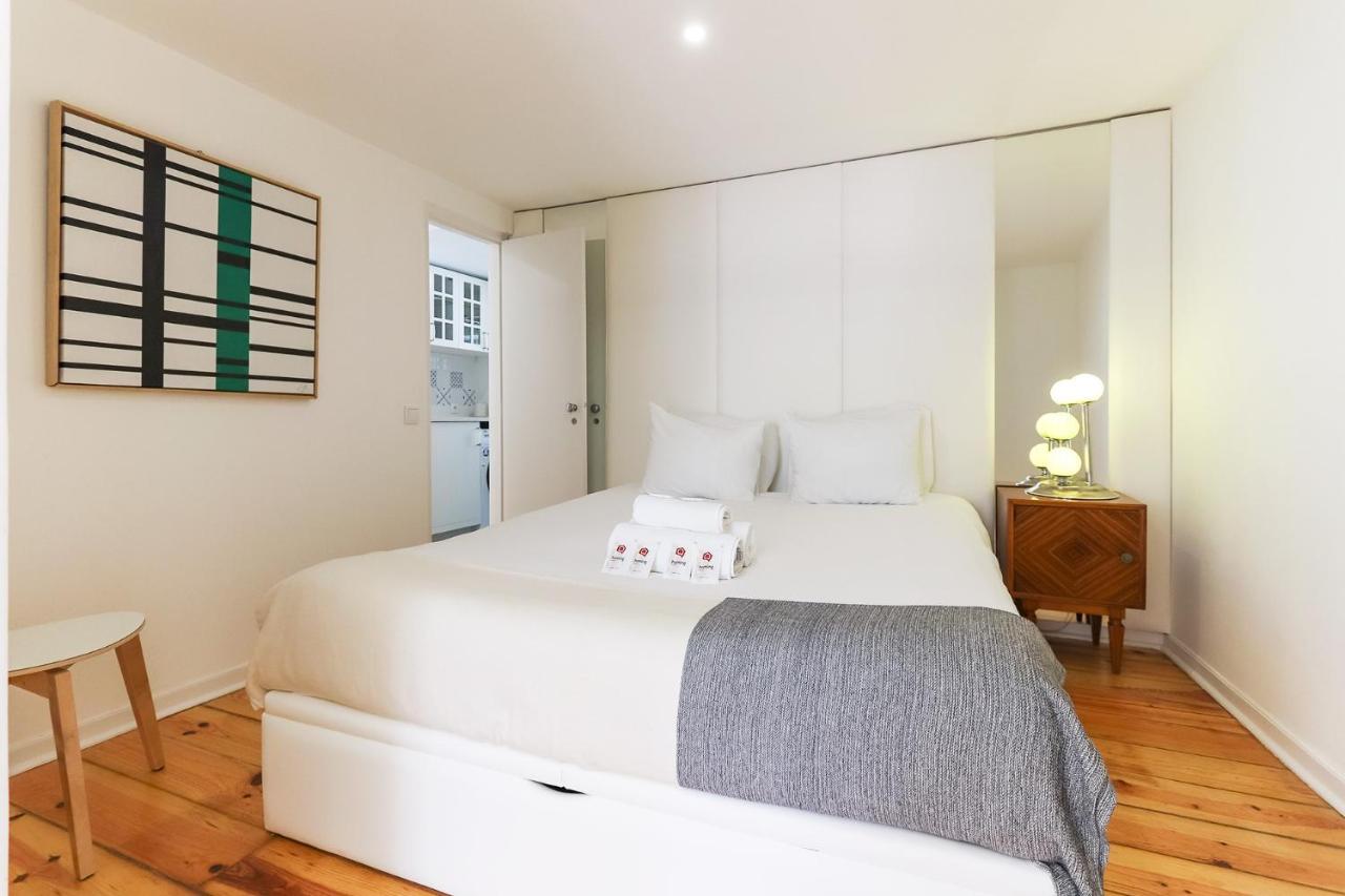 Castelo Premium By Homing Apartment Lisbon Exterior photo
