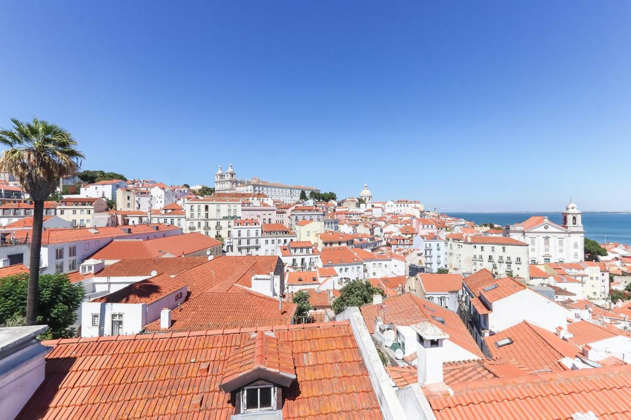 Castelo Premium By Homing Apartment Lisbon Exterior photo