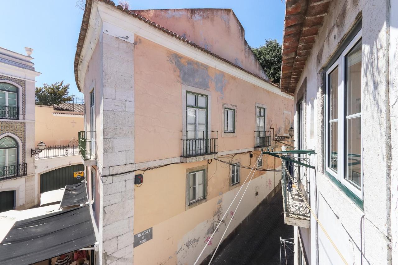 Castelo Premium By Homing Apartment Lisbon Exterior photo