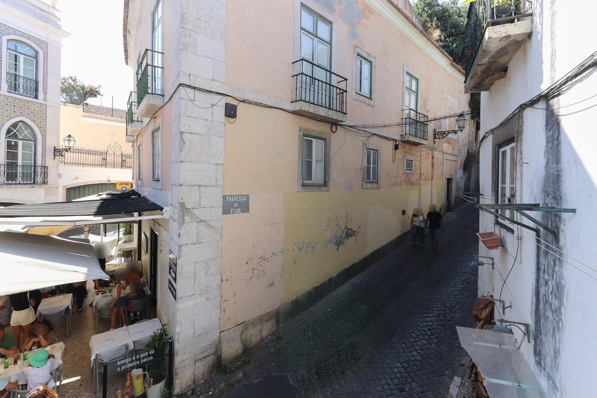 Castelo Premium By Homing Apartment Lisbon Exterior photo